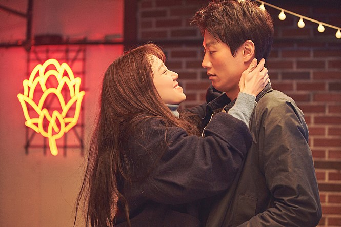 영화 <가장 보통의 연애> 스틸컷