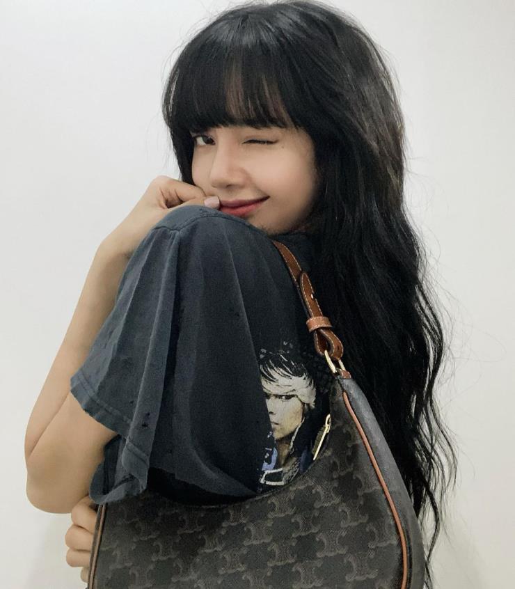 @lalalalisa_m