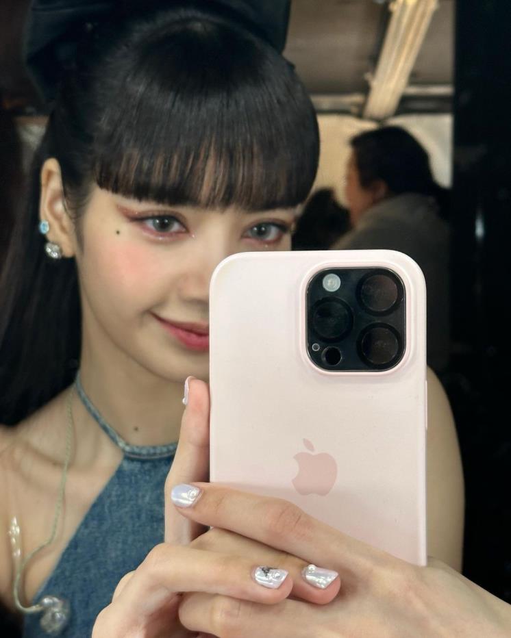 @lalalalisa_m