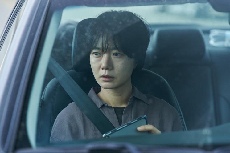 영화 <브로커>의 배두나