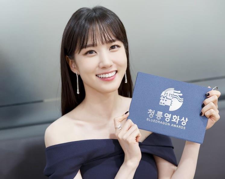 @eunbining0904