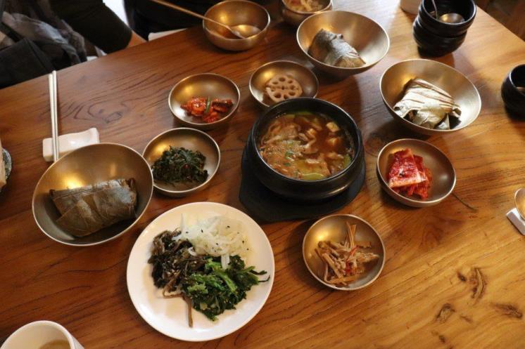 뉘조