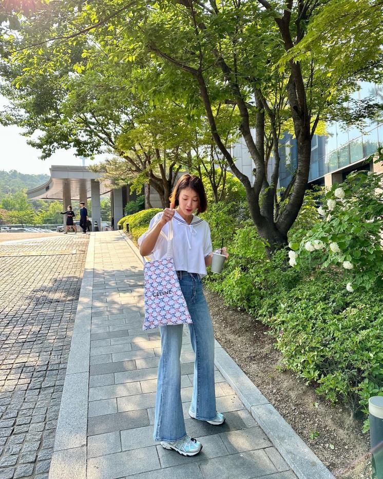 @leesiyoung38