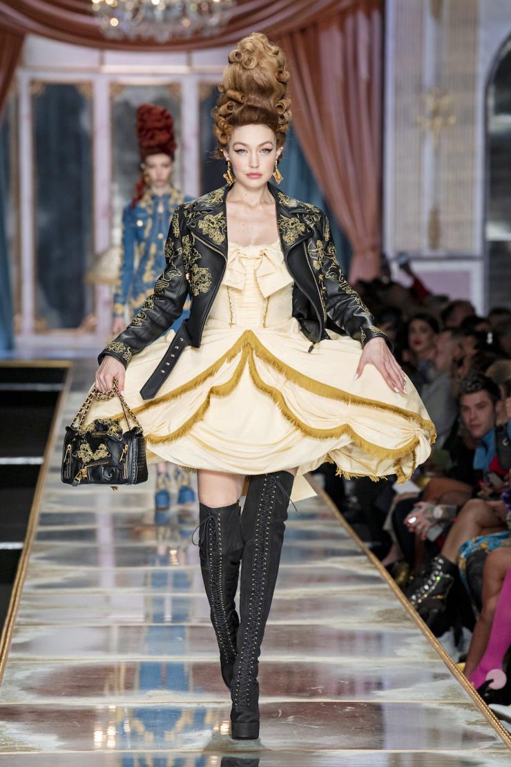 모스키노 2020 F/W 컬렉션. @IMAXtree.com