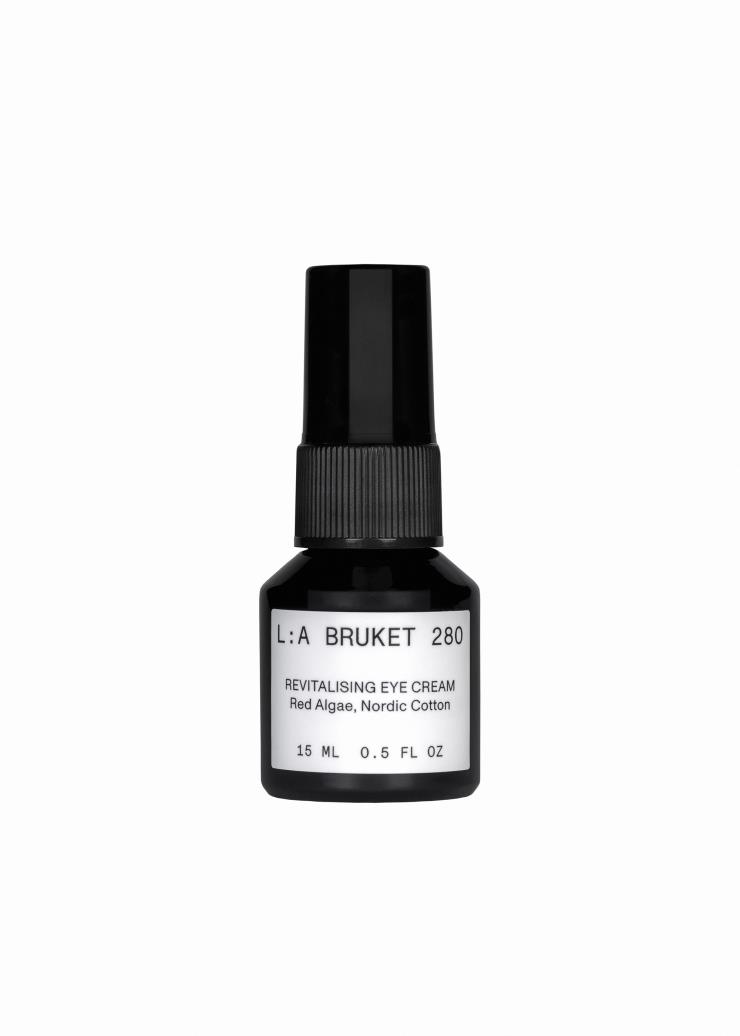 리바이탈라이징 아이크림 15ml 8만5천원.