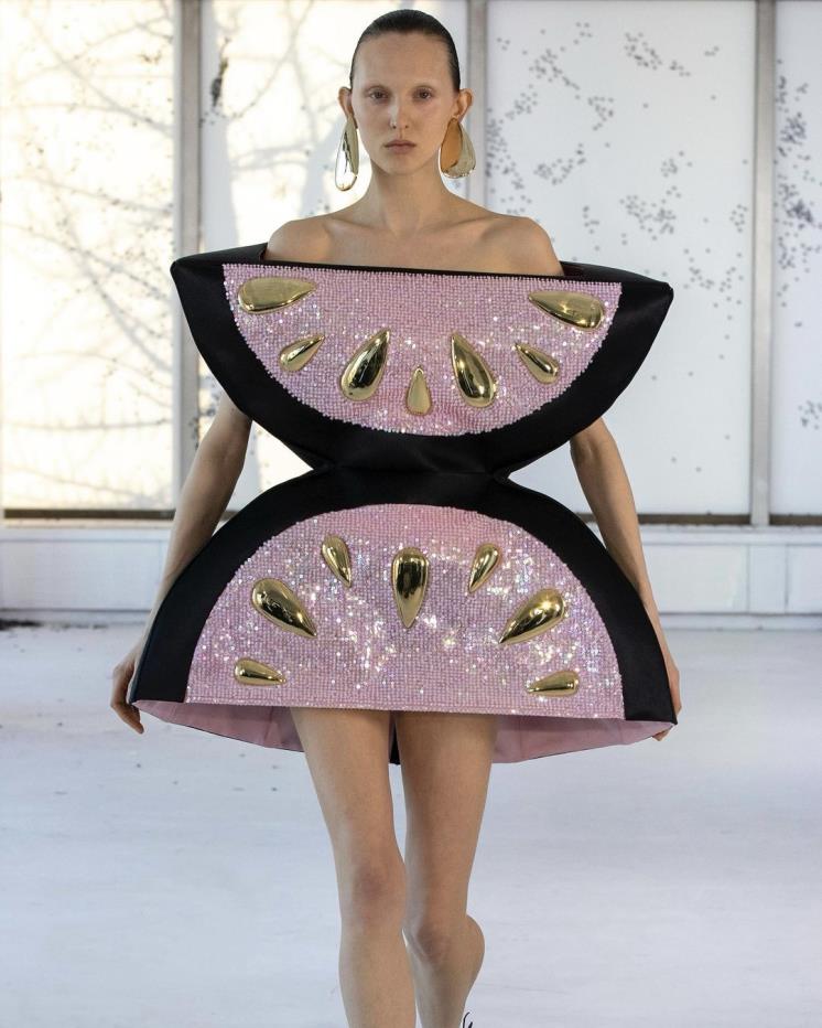 에어리어 2023 S/S 컬렉션