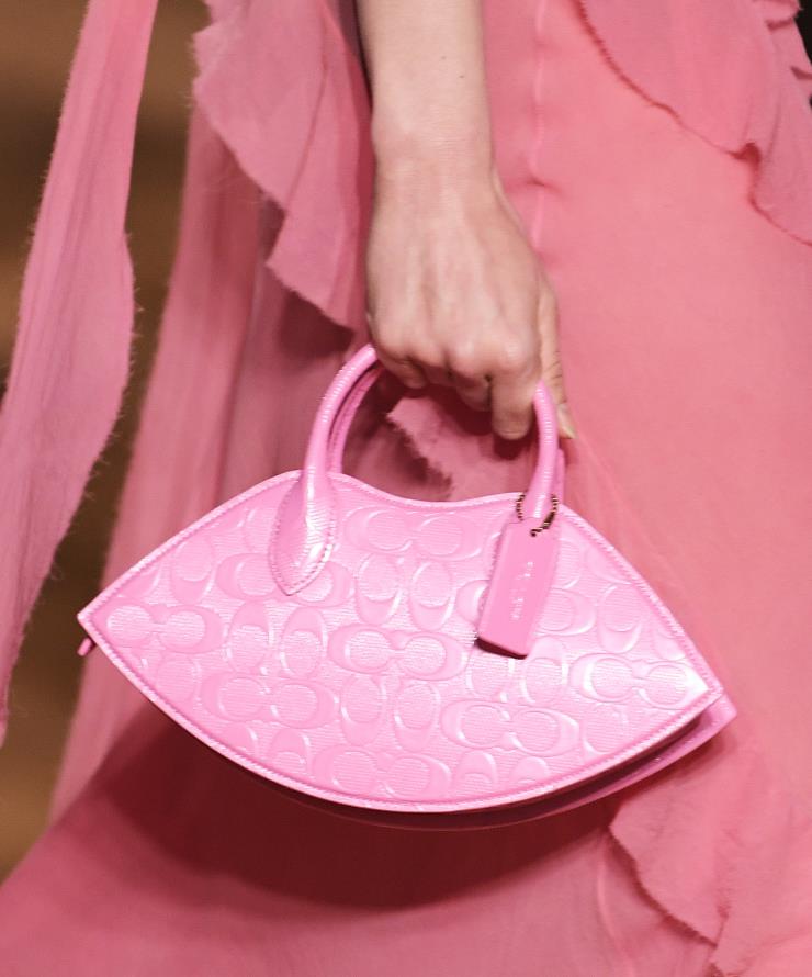 코치 2023 F/W 컬렉션