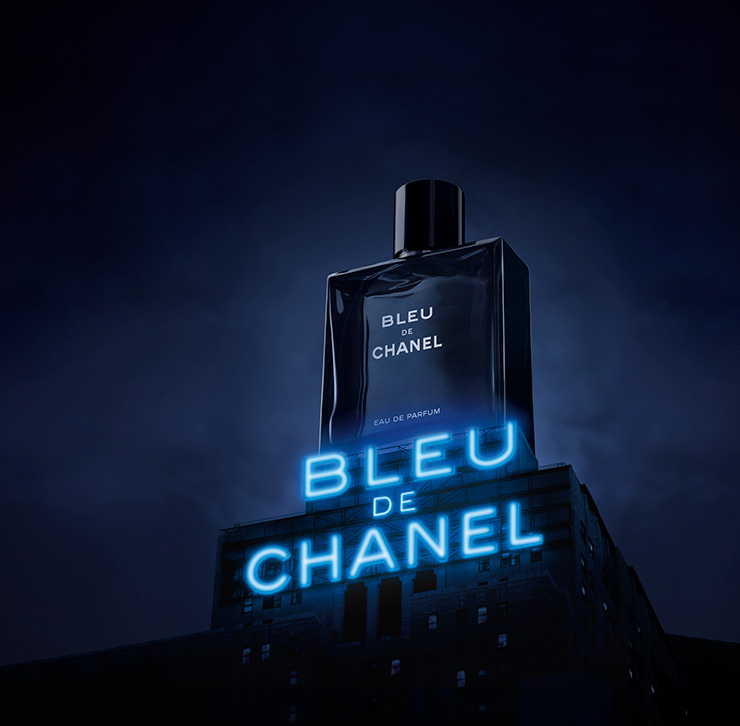 공개 된 블루 드 샤넬 광고 필름.