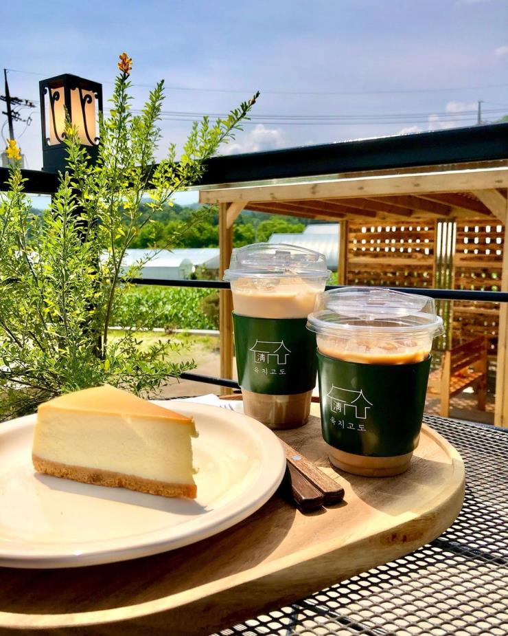인스타그램 @cafe_yukjigodo