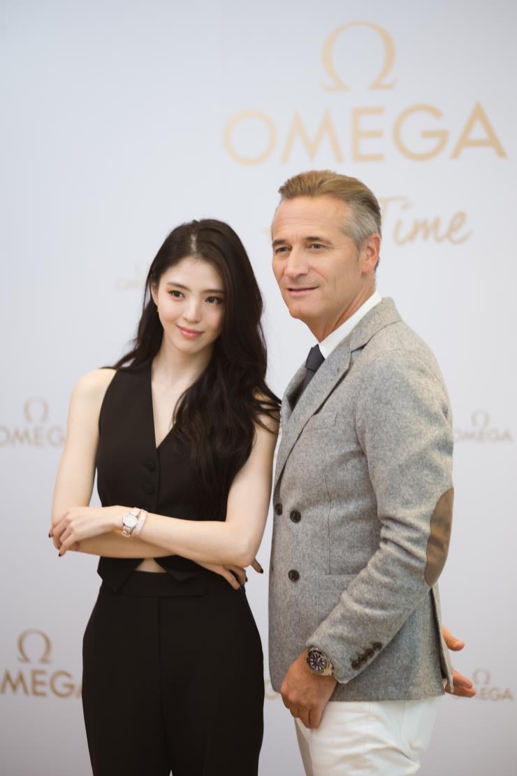 한소희와 레이날드 애슐리만