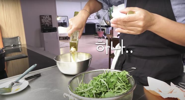 ‘요정재형’ 유튜브 영상 캡처