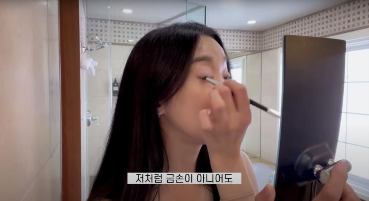 ‘목하 이청아’ 유튜브 영상 캡처