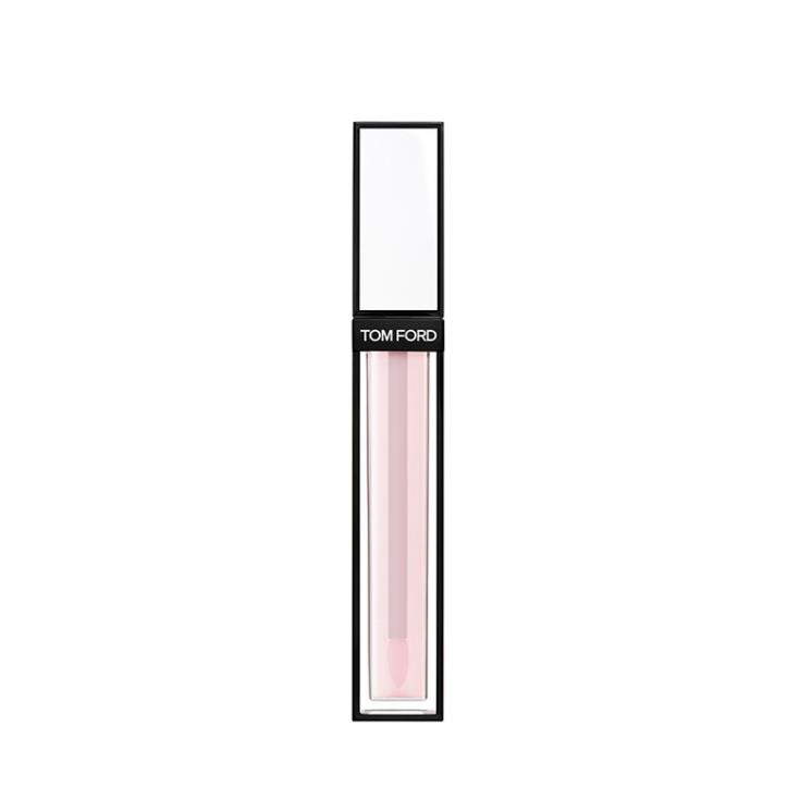 톰포드 뷰티 로즈 립 오일 틴트 - 다양한 보습 오일과 프라이빗 로즈 가든 컬렉션의 향을 담은 립 케어 제품으로, 단독으로 또는 립 메이크업 위에 바를 수 있다. 투명에 가깝다. 5mL 7만9천원.