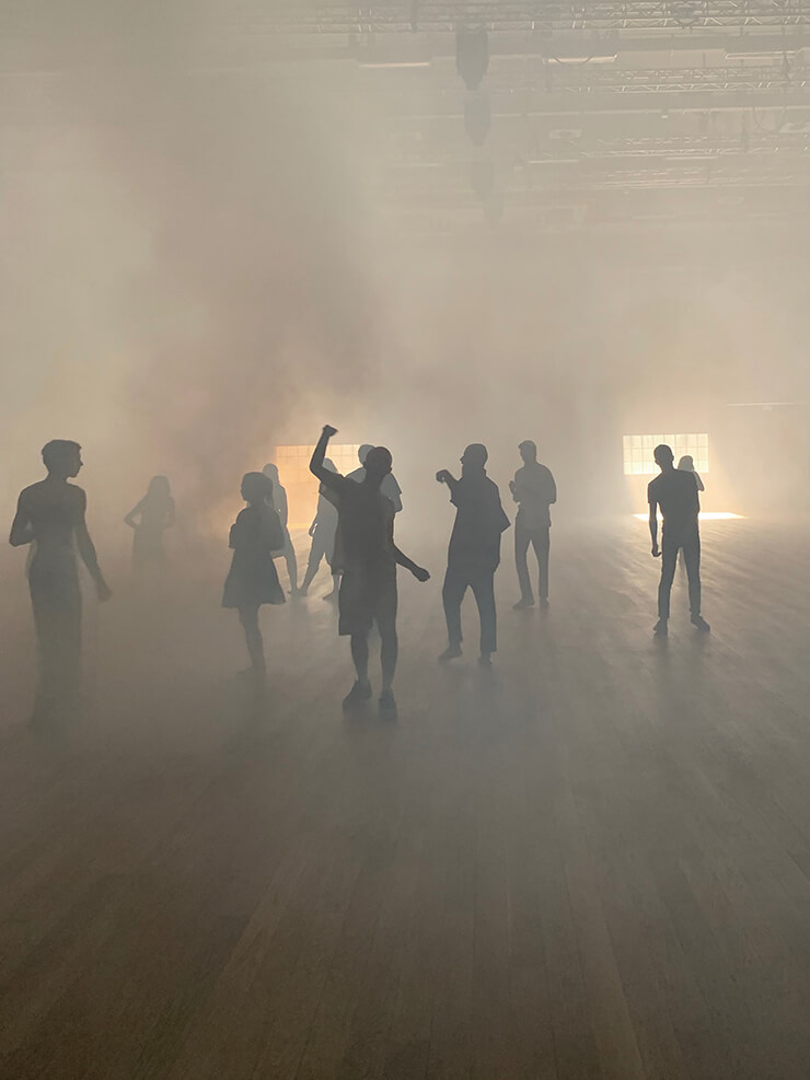 바르샤바의 음악 축제에서의 퍼포먼스 워크숍.