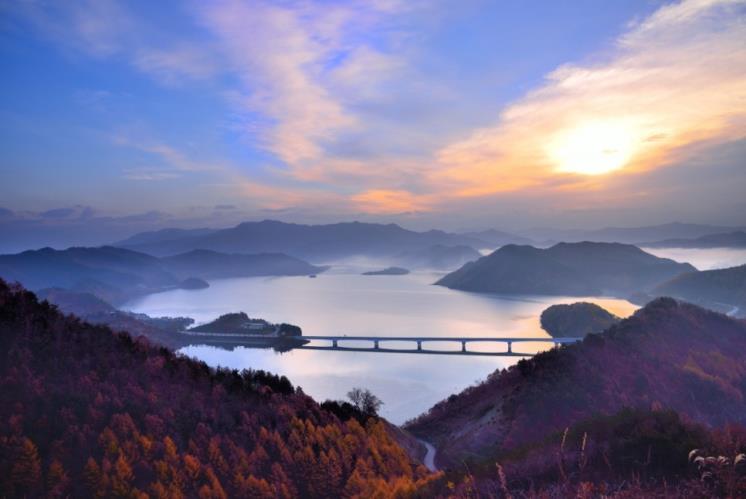 용담호