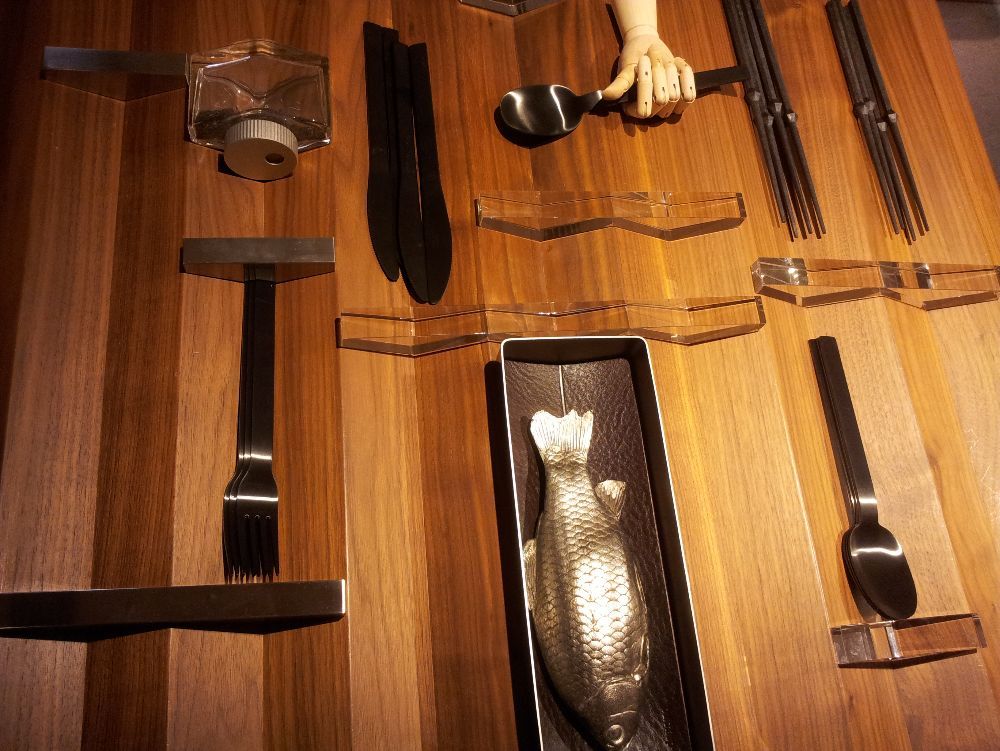 지나치게 칸을세세히 나누는 수납보다 구분만 될 정도여야 유지하기 쉽다. 사진/ 이선배