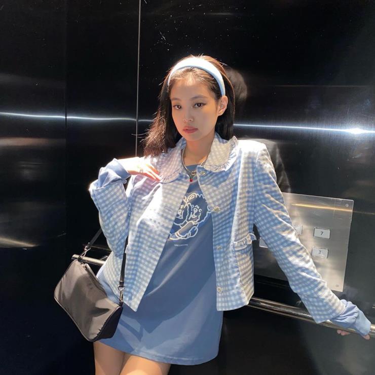 @jennierubyjane