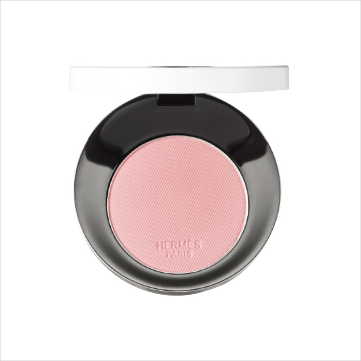 맑은 로즈빛의 로즈 에르메스 실키 블러쉬, 로즈 옴브레 45, 10만원, Hermès Beauty