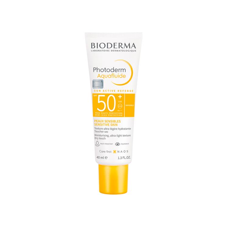 바이오더마 포토덤 아쿠아 플루이드 SPF 50+/PA ++++ - 콜리파 지수를 완벽 충족하며 촉촉하면서 백탁 현상은 거의 없는 로션 제형 일상용 자외선 차단제. 유기 40mL 3만 원.
