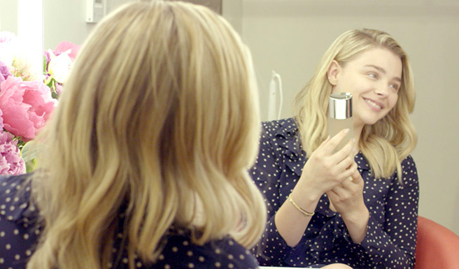 SK2 민낯도놓치지않을거예요 클로이 모레츠 BTS (1)