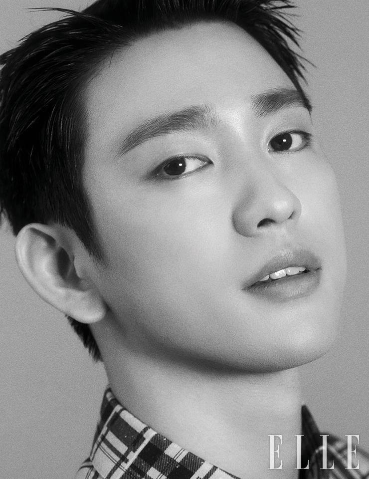 셔츠는 Dior Men.
