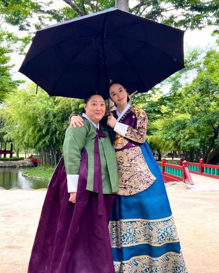 김혜수 인스타그램