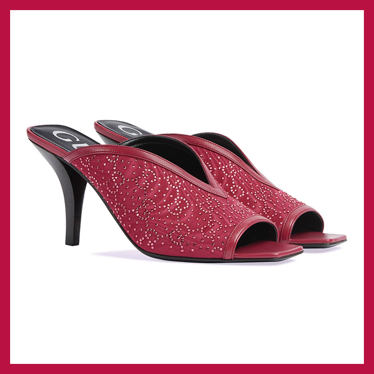 GG 슬라이드는 1백46만원 Gucci.