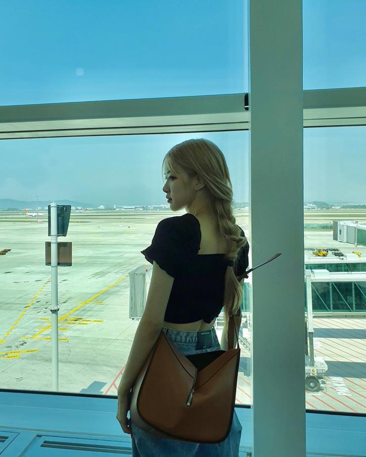 @roses_are_rosie