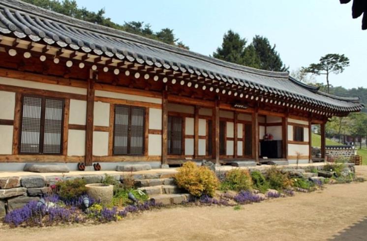 문헌전통호텔 496