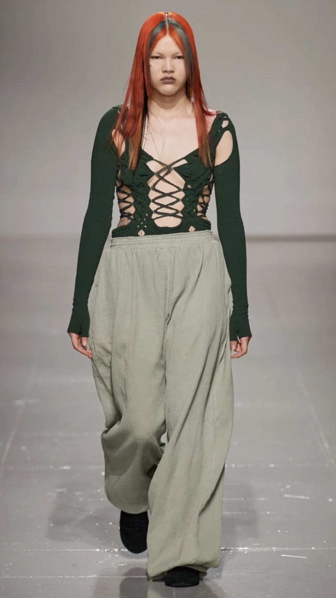 시네이드 오드와이어 2023 F/W 컬렉션