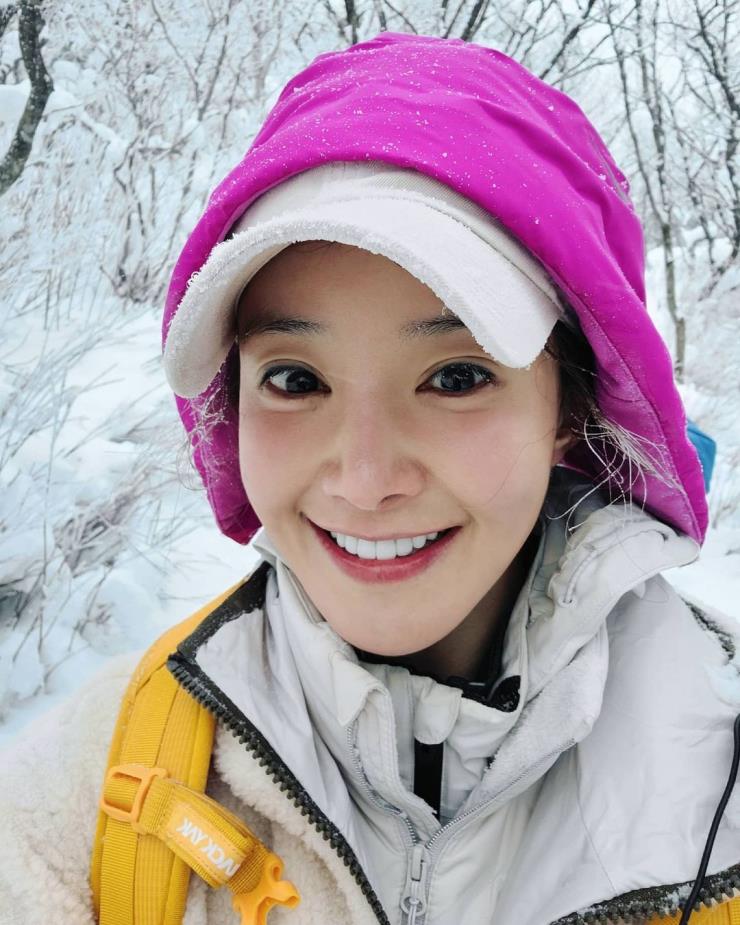 @leesiyoung38
