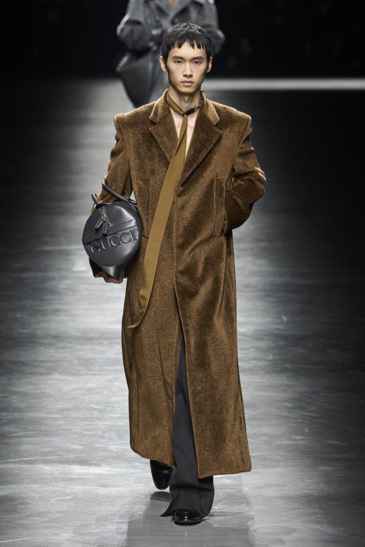 구찌 2024 FW 남성복 컬렉션