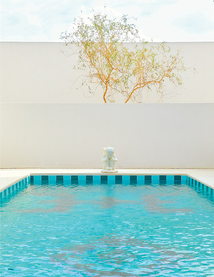 ‘물멍’하기 좋은 미니 수영장은 여여로에서 가장 사랑받는 공간이기도 하다.