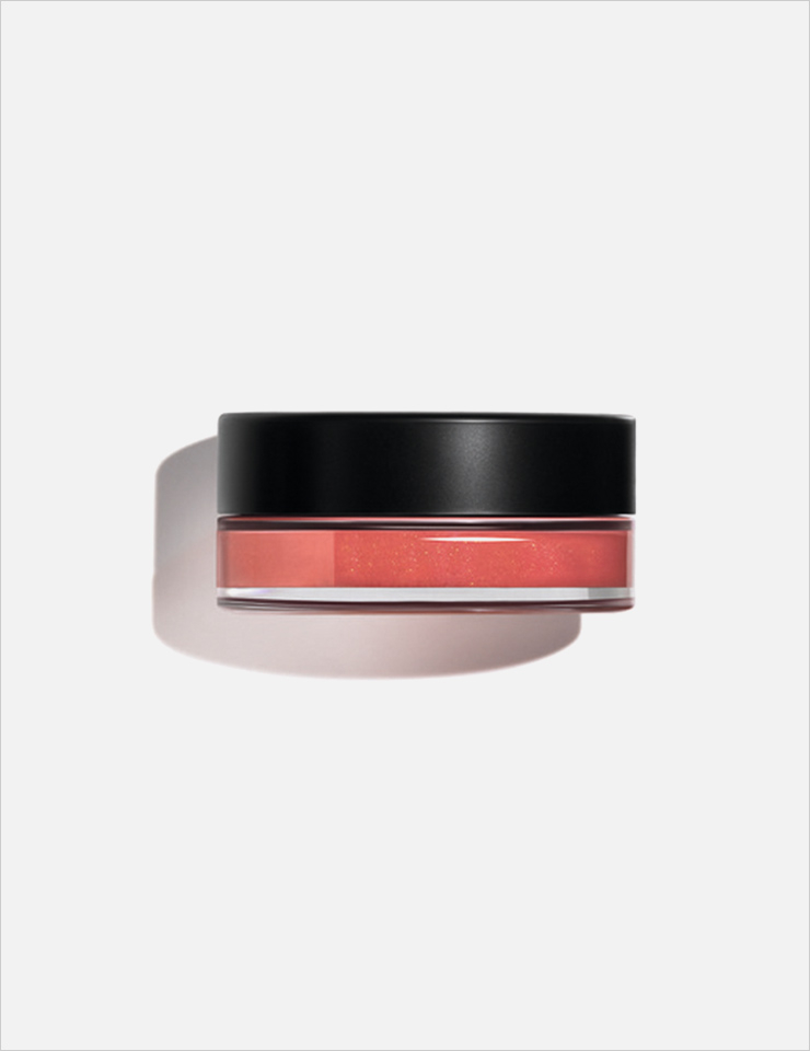 N°1 DE CHANEL 레드 까멜리아 립 앤 치크 밤, 4 웨이크-업 핑크, 5만9천원.
