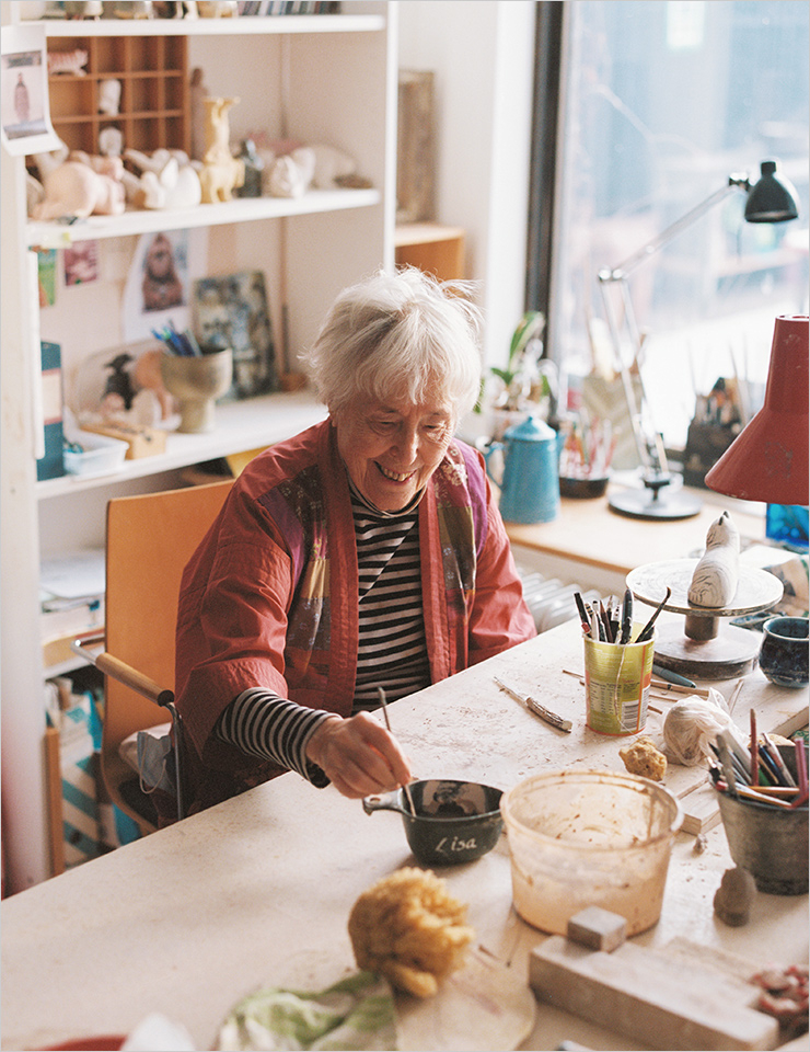 작업 중인 리사 라르손.