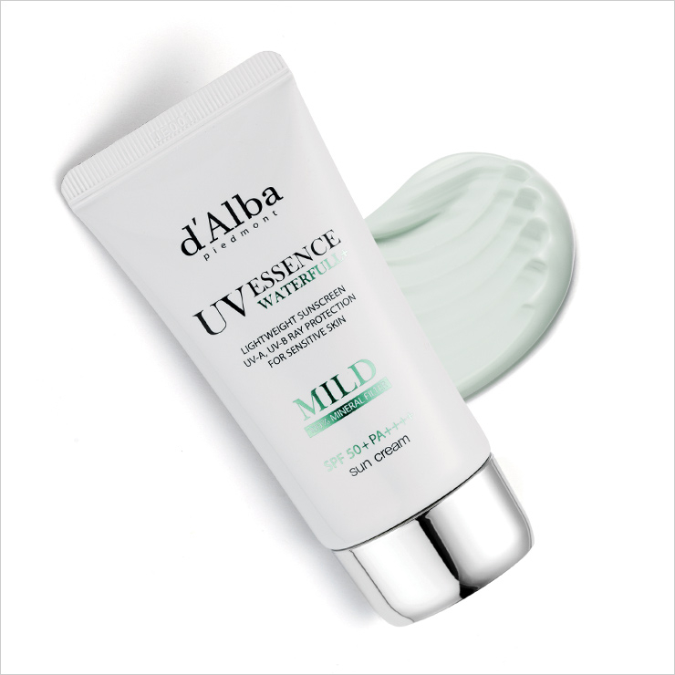 워터풀 마일드 선크림 SPF 50⁺/PA⁺⁺⁺⁺, 3만2천원, d’Alba.