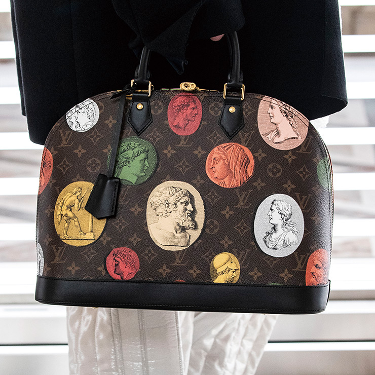 LOUIS VUITTON