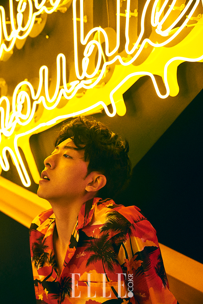 이정신,이정신화보,씨엔블루,씨엔블루이정신,신데렐라와네명의기사,tvn신데렐라와네명의기사,엘르8월호,elle,elle.co.kr