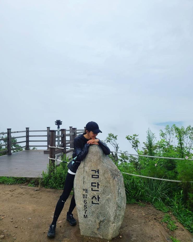 @leesiyoung38