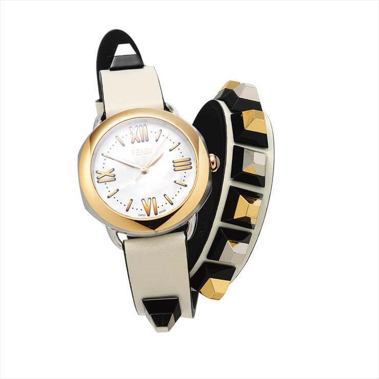 브레이슬렛처럼 연출 가능한 워치는 가격 미정, Fendi Timepiece by Gallery O’clock.