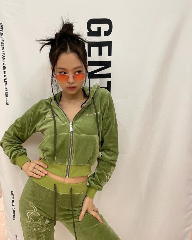 @jennierubyjane