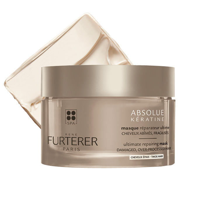 모발과 가장 유사한 자연유래 케라틴 단백질이 모발 깊숙이 스며들어 부드럽고 매끈하게 관리해 주는 압솔뤼 케라틴 데미지 리페어 마스크, 6만8천원, Rene Furterer.