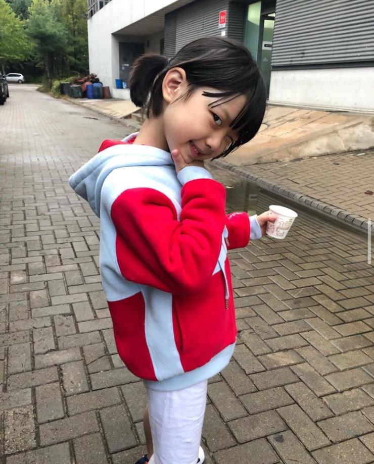 @park.ye.rin_