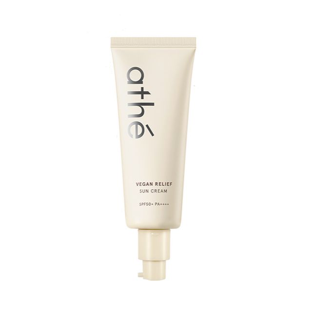 아떼 비건 릴리프 무기자차 선크림 SPF50+ PA++++ - 유효 성분으로 100% 징크옥사이드만 썼으며 자극에 의해 생긴 붉은 기를 가라앉히는 진정 성분을 함유한 상아빛 수분 크림 타입. 70mL 4만2천원. 