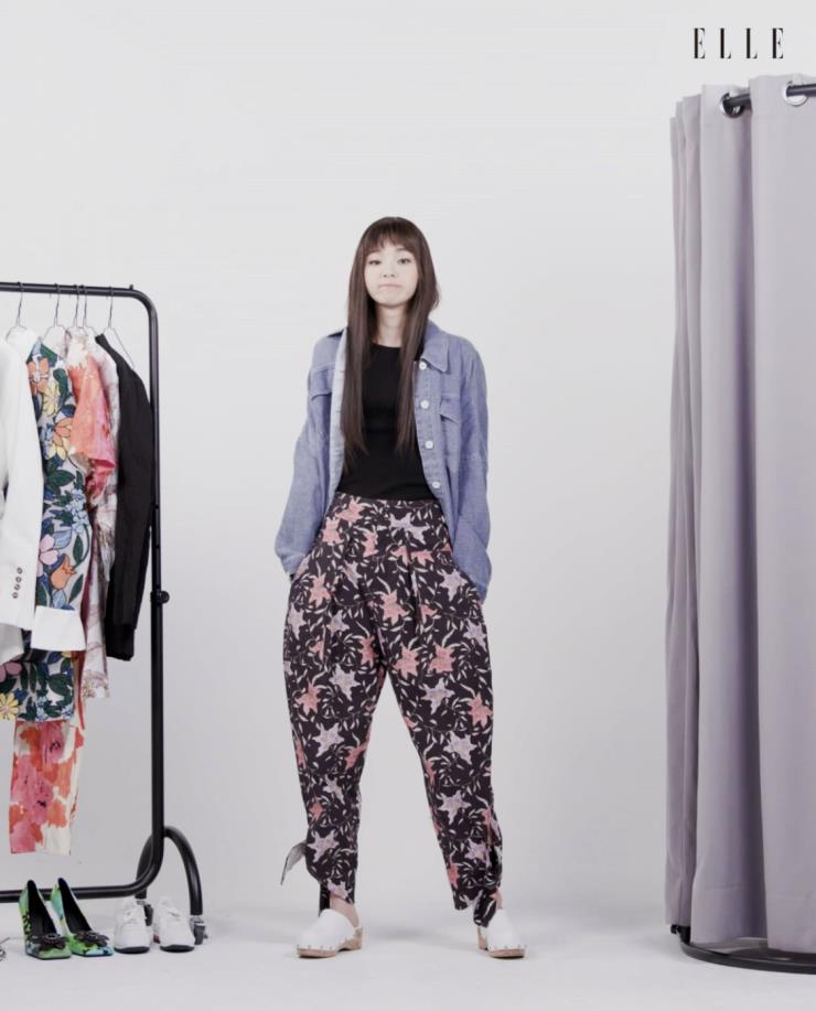 데님 셔츠는 Zara.