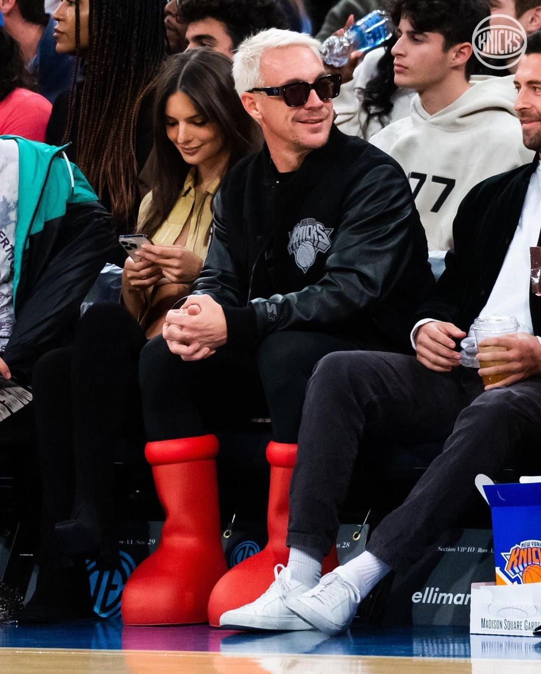 MSCHF '빅 레드 부츠'