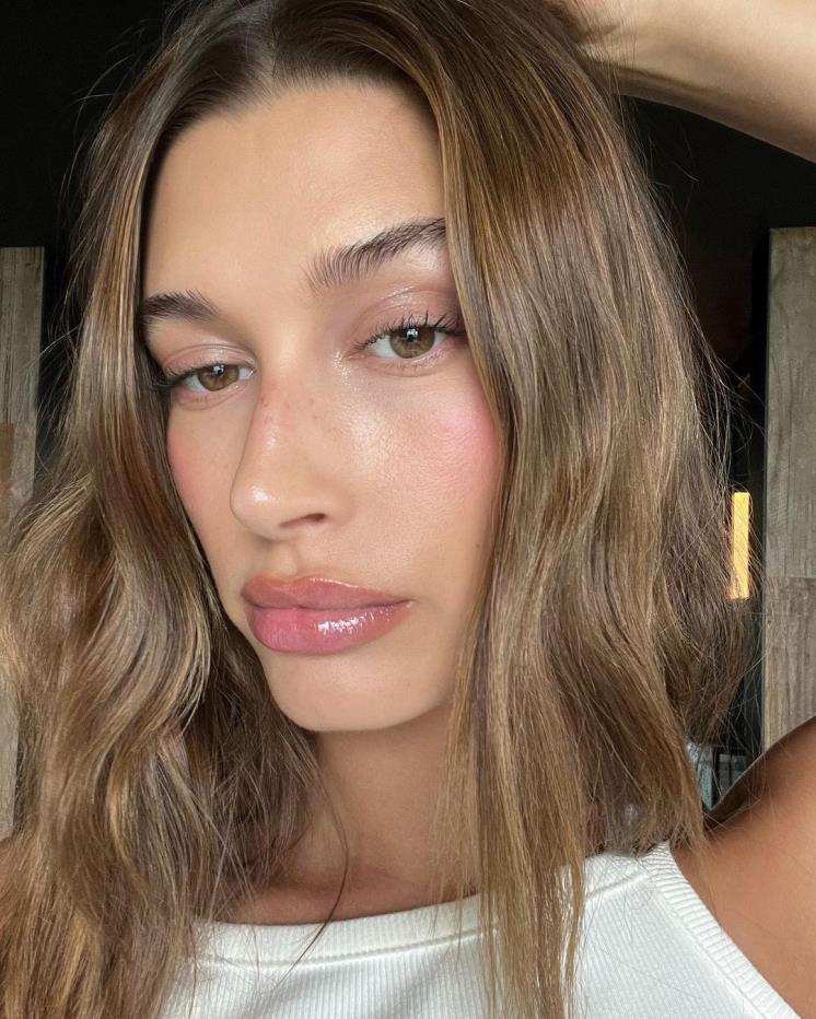 @haileybieber