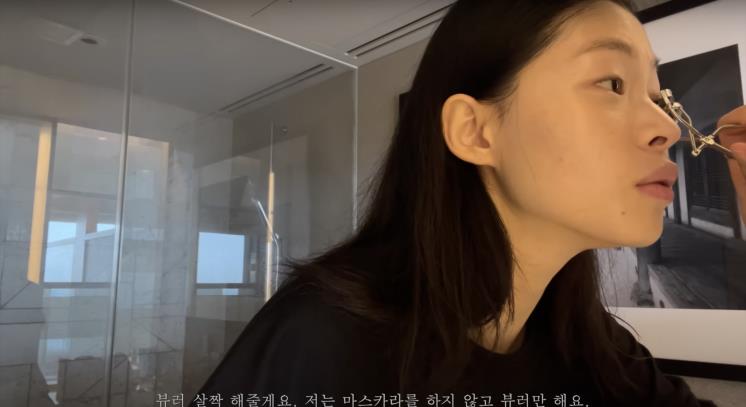 ‘김아현’ 유튜브 영상 캡처