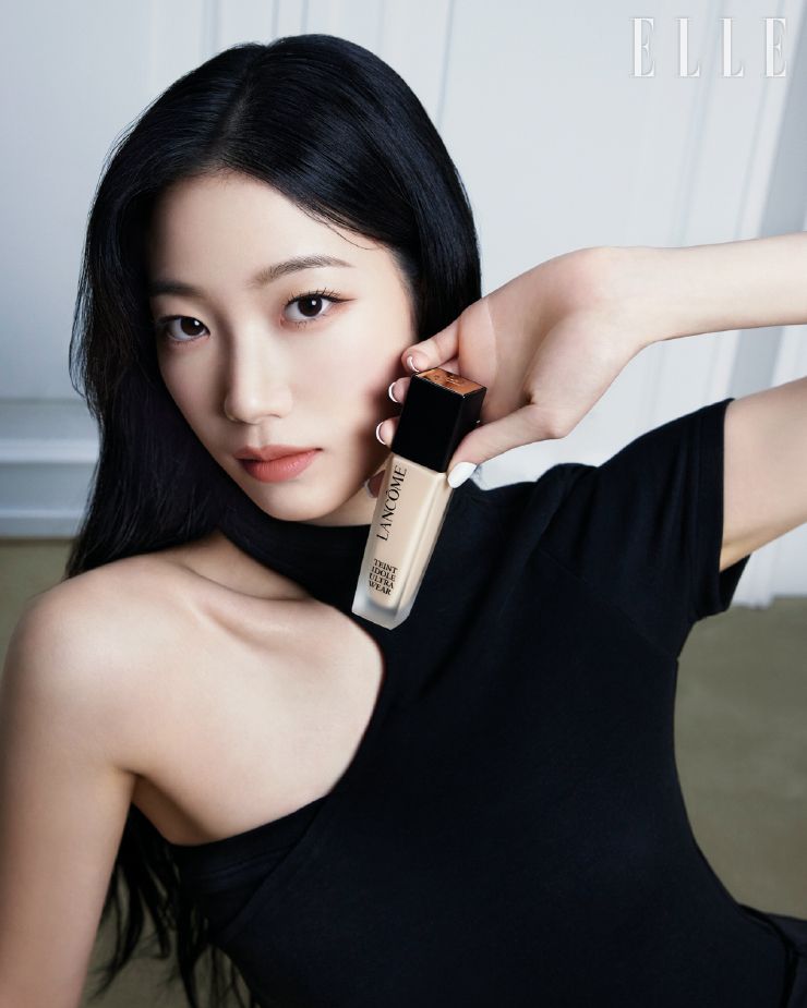 블랙 톱은 Cerric. 