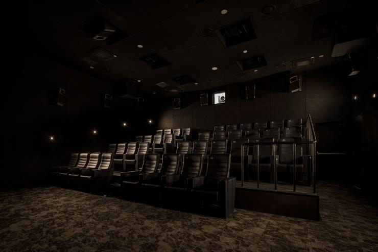 상영관 내부 좌석 전경